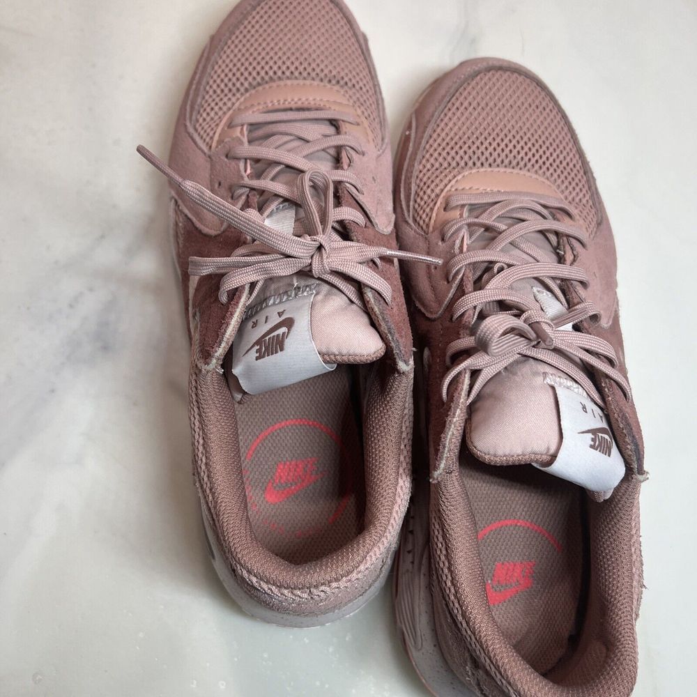 Size 9.5 - Nike Air Max Excee Rose Whisper Women's Sneakers - Picture 7 of 10